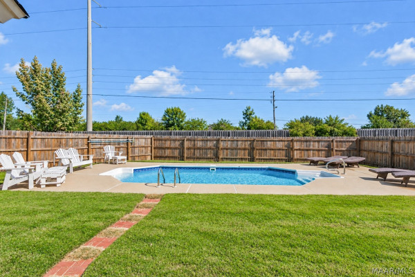 8924 Asheville Drive
