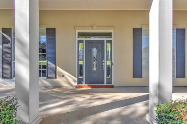 53 Meadow Wood .