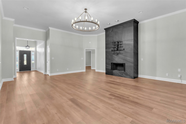 53 Meadow Wood .