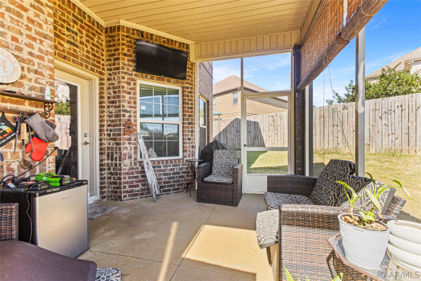 212 KENDRICK Way
