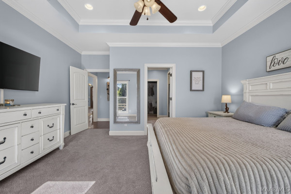 406 Clear Creek View