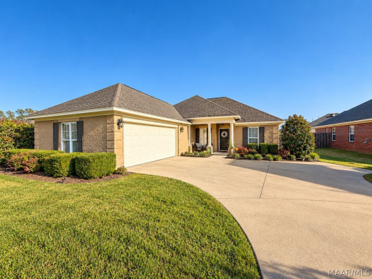 9829 HELMSLEY Circle