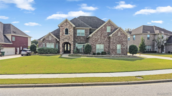 9038 MILLICAN Trail