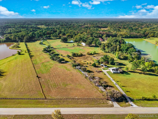 1798 Highway 82 .
