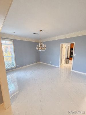 867 Somerset Drive