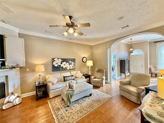 395 MAGNOLIA Loop