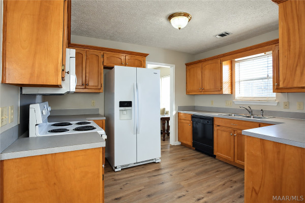 26 Silver Pointe Drive