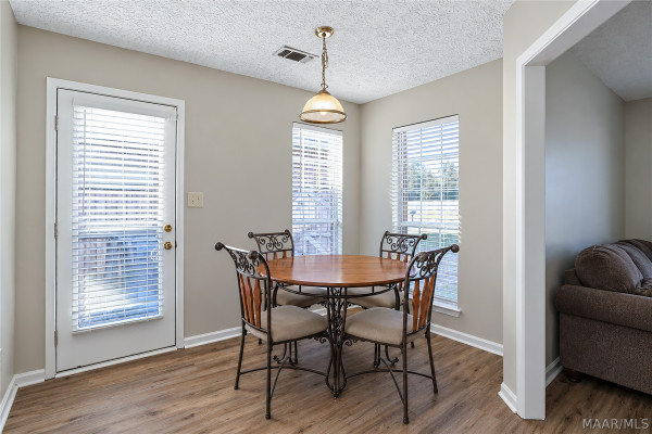 26 Silver Pointe Drive