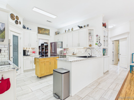 114 JASMINE Drive