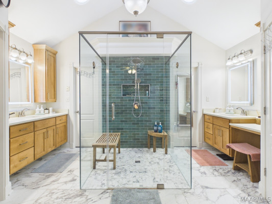 114 JASMINE Drive