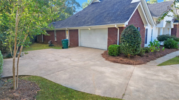 114 JASMINE Drive