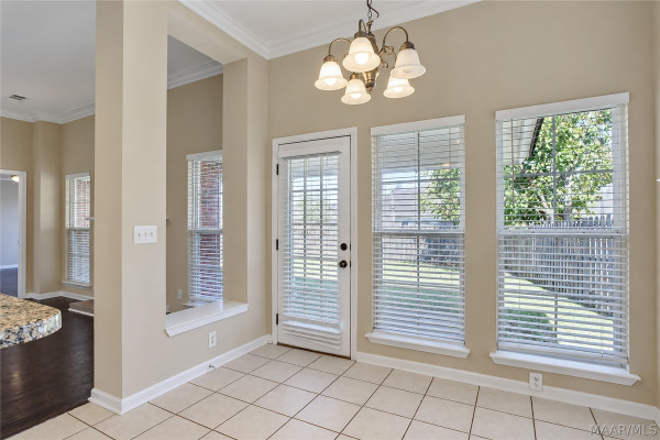8925 COTSWOLD Court