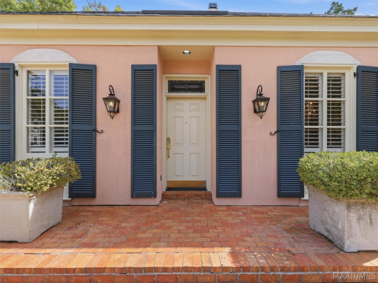 3389 Augusta Place