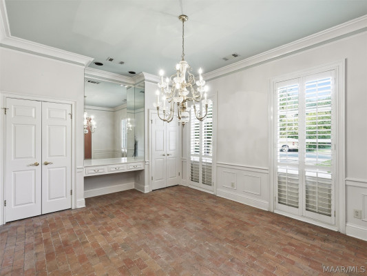 3389 Augusta Place