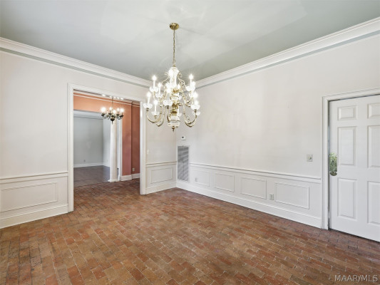 3389 Augusta Place